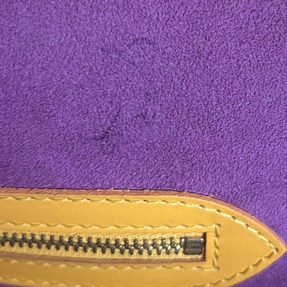 Louis Vuitton Lussac Epi With Dustbag - Picture 7 of 13